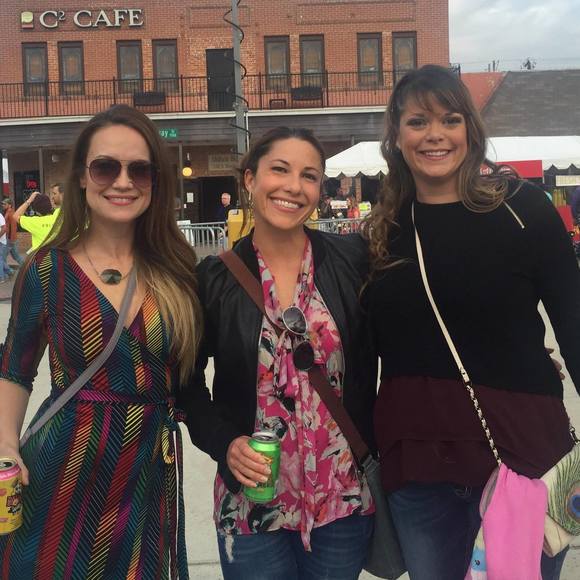 Meet your Posher, Connie - Picture 2 of 2